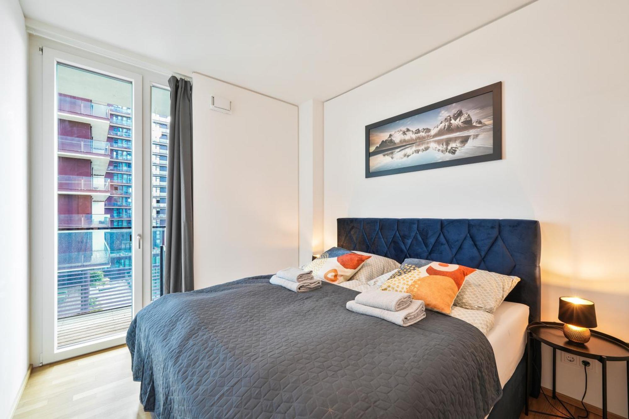 Vienna Sky Apartment I Rooftop Pool I Netflix ภายนอก รูปภาพ
